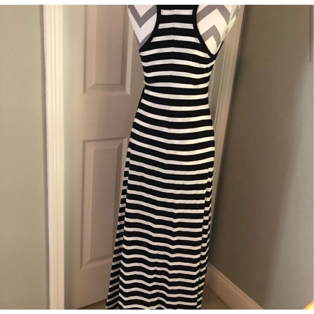 Express racer back tank dress - Picture 2 of 7